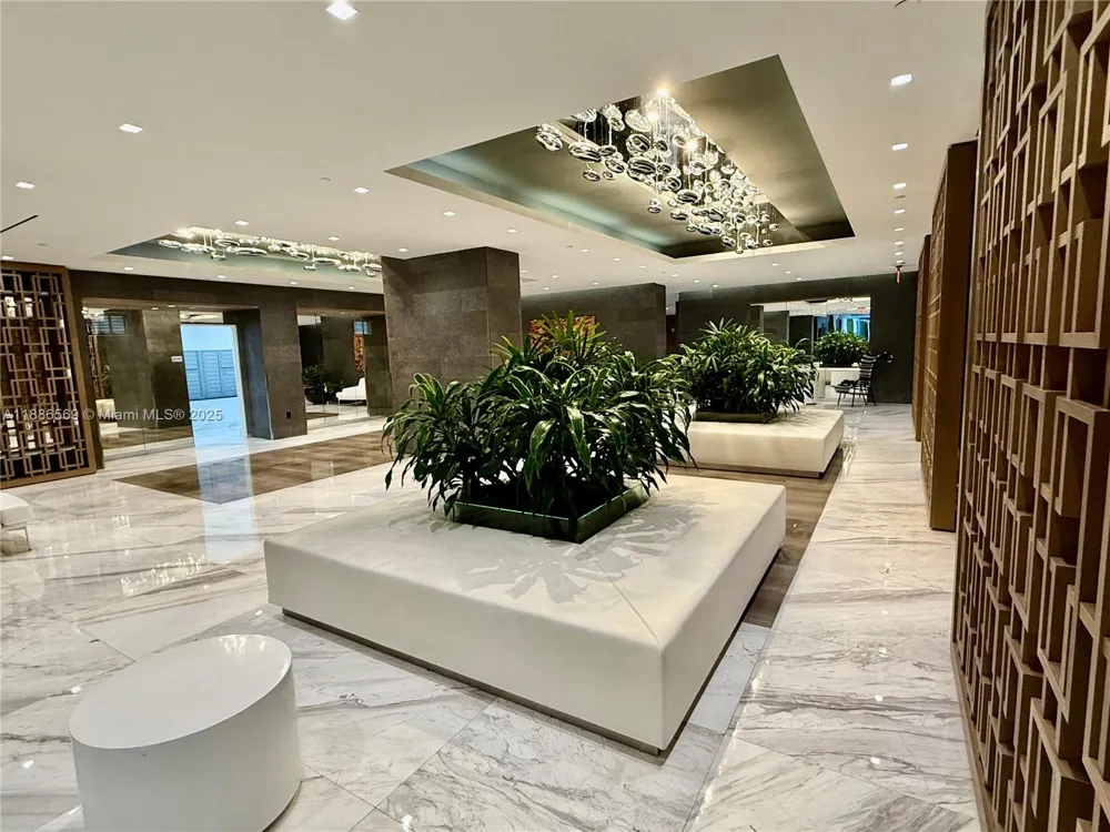 400 Sunny Isles Blvd #916 Sunny Isles Beach, FL 33160