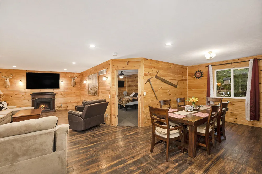 2697 176th Avenue Walkerville, MI 49459