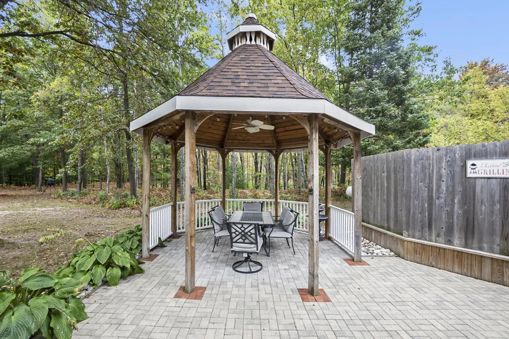 2697 176th Avenue Walkerville, MI 49459