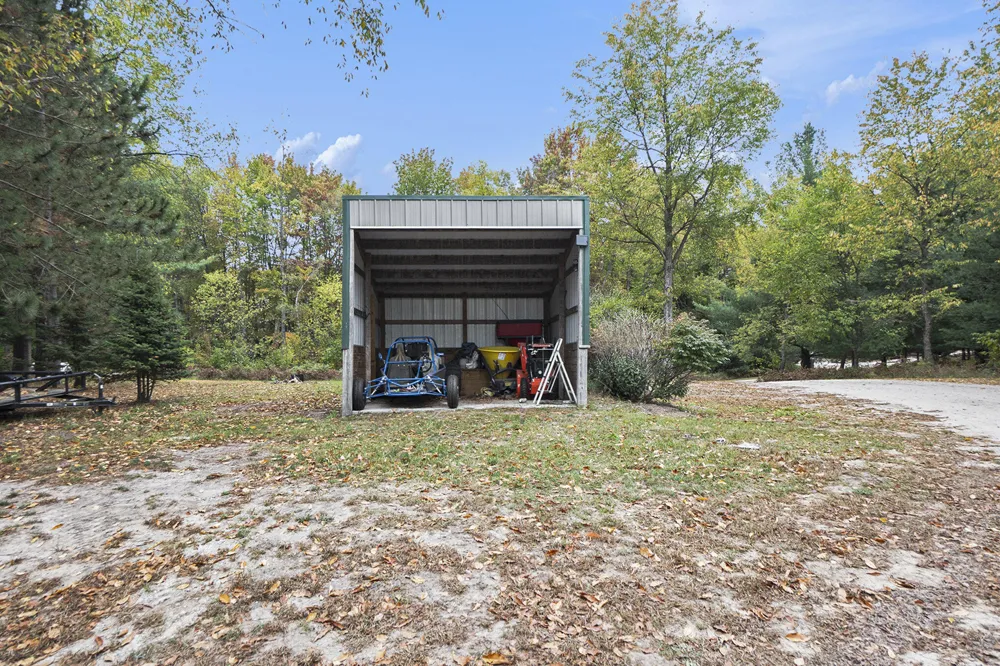 2697 176th Avenue Walkerville, MI 49459