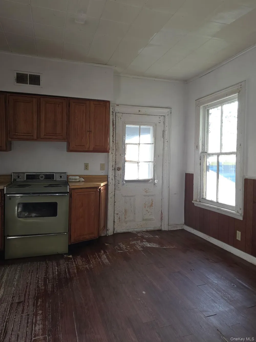 1069 Route 44 55 Clintondale, NY 12515