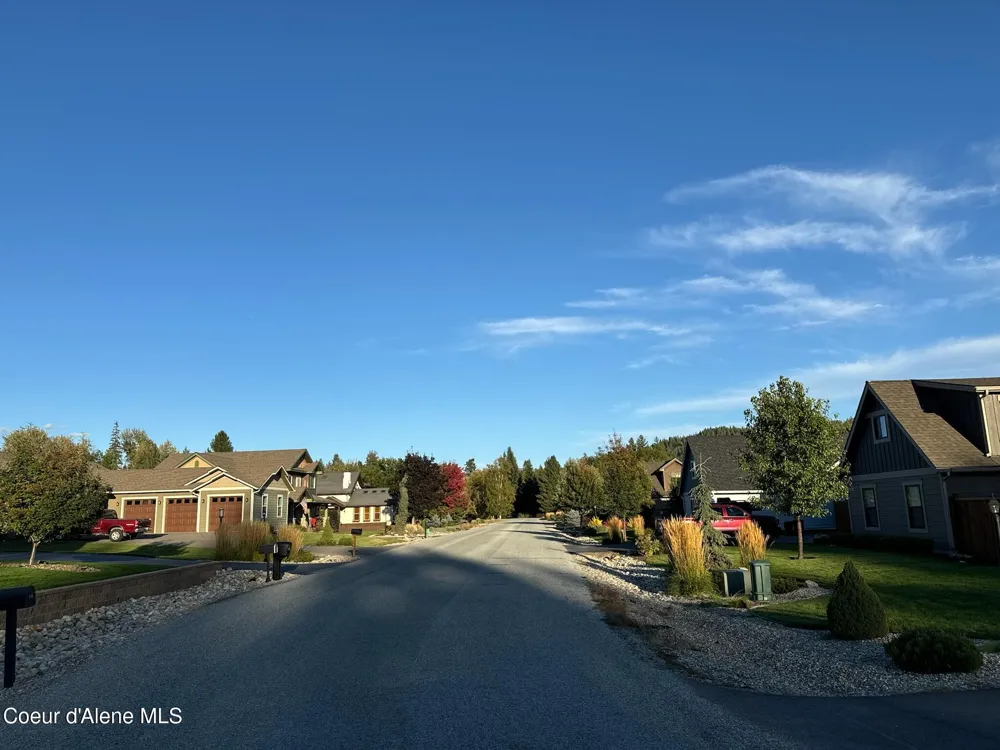 1 Crooked Ear Drive Sandpoint, ID 83864