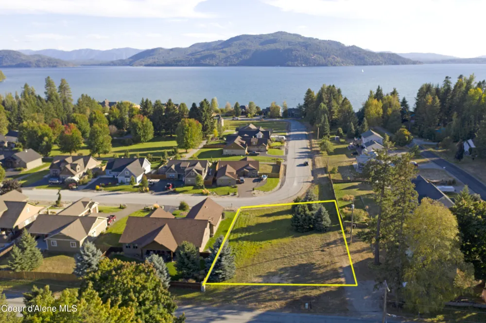 1 Crooked Ear Drive Sandpoint, ID 83864