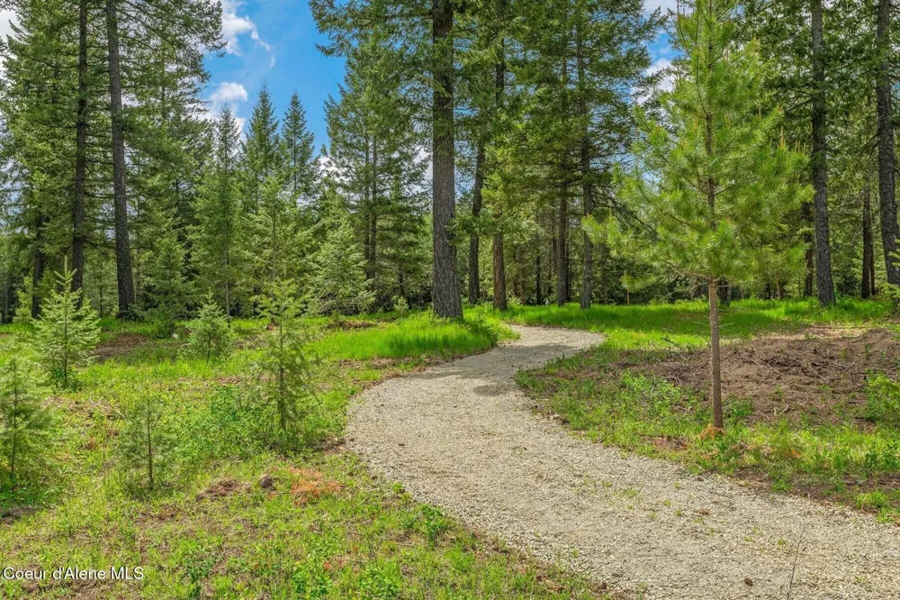 88 Elton Avenue Priest River, ID 83856