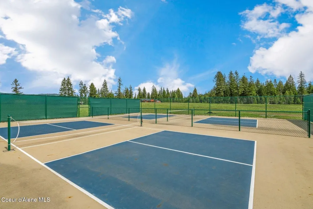 88 Elton Avenue Priest River, ID 83856