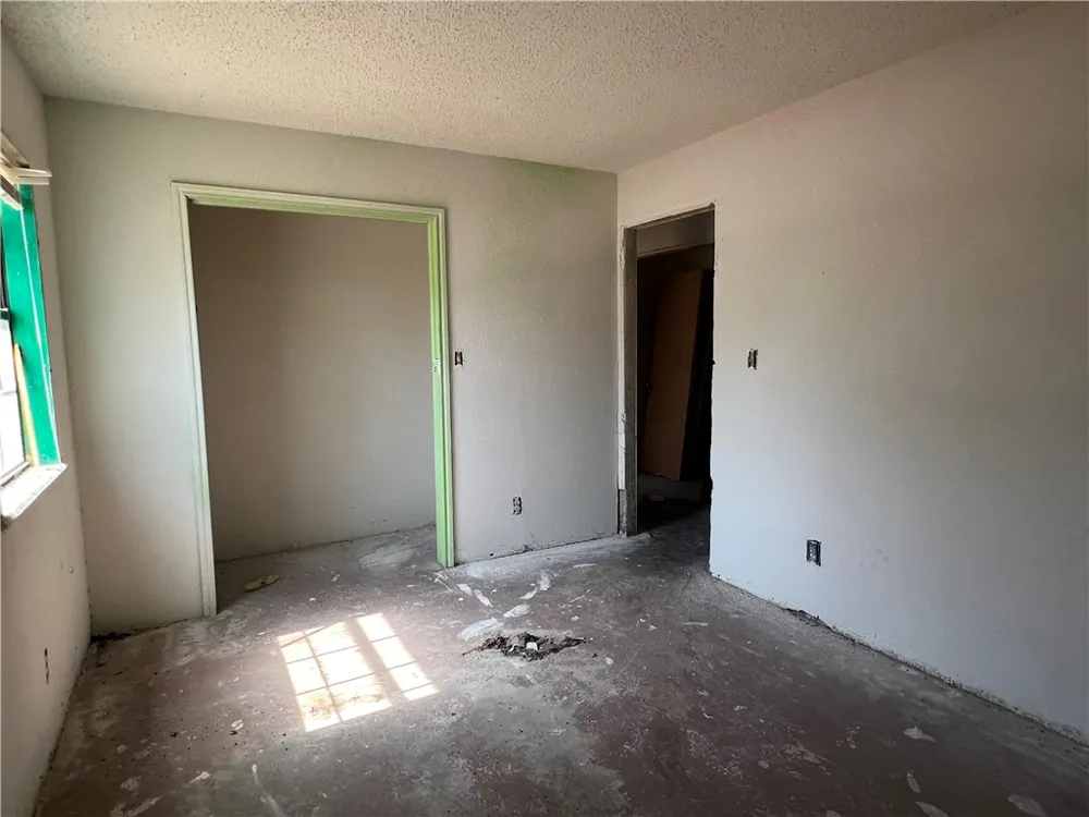 129 Mystic Drive George West, TX 78022