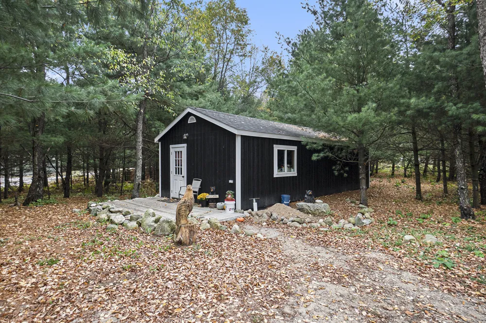 2697 176th Avenue Leavitt Township, MI 49459