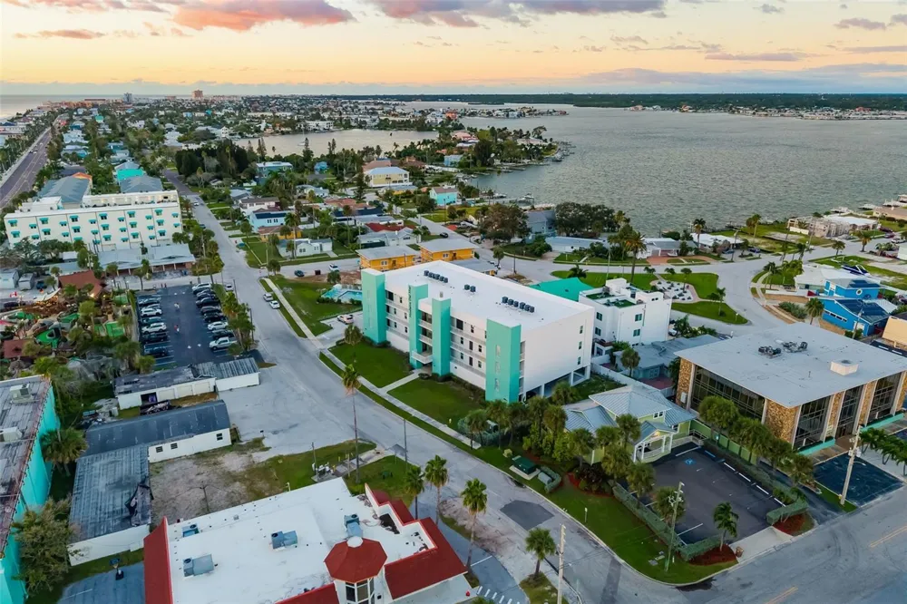15305 1ST STREET E #201 Madeira Beach, FL 33708