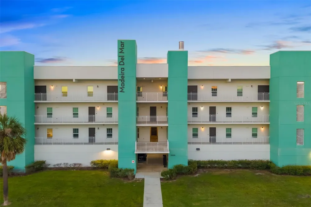 15305 1ST STREET E #201 Madeira Beach, FL 33708