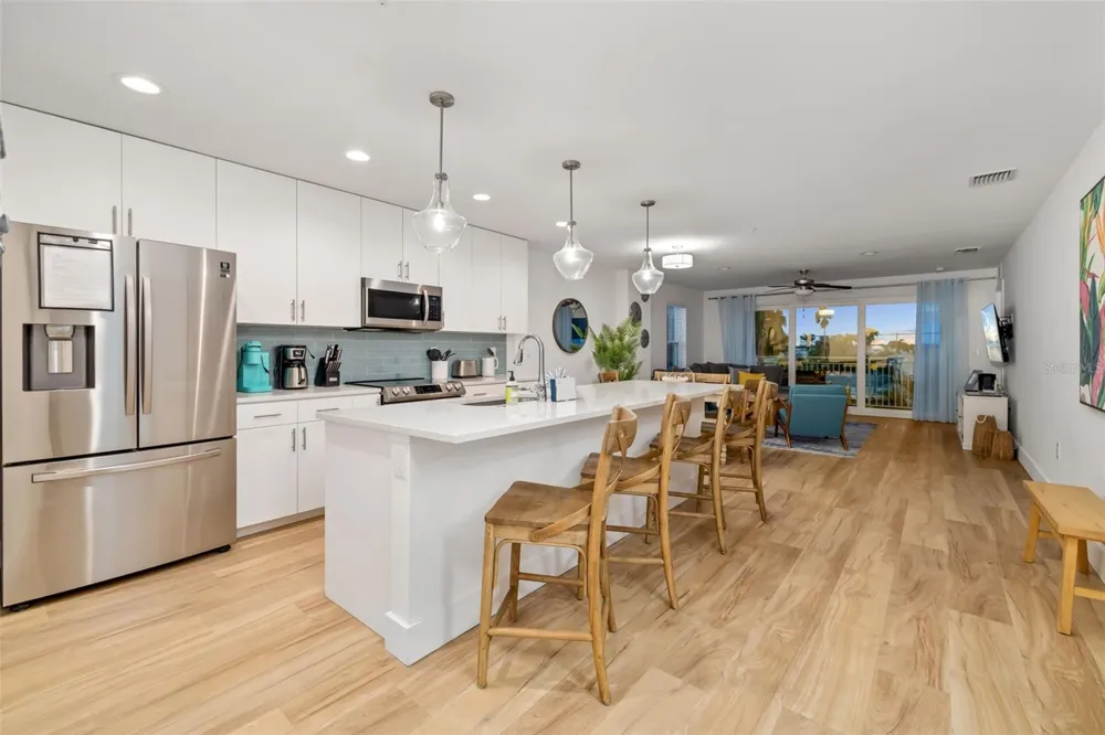 15305 1ST STREET E #201 Madeira Beach, FL 33708