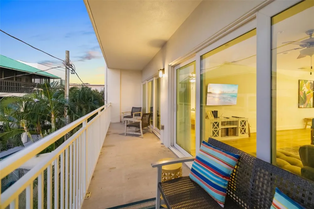 15305 1ST STREET E #201 Madeira Beach, FL 33708