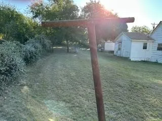 187 Hudson Street Newark, TX 76071