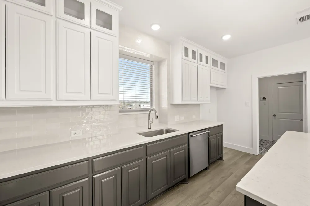 408 McKinley Street DeSoto, TX 75115