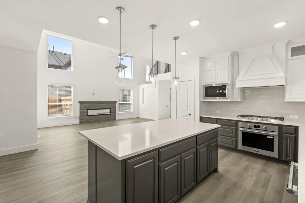 408 McKinley Street DeSoto, TX 75115