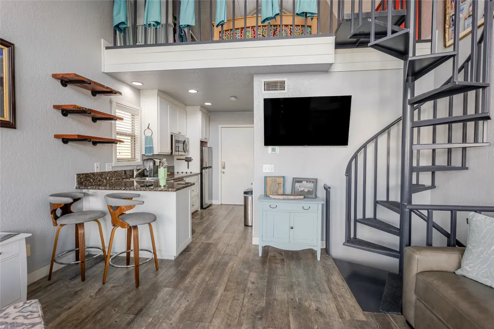 3005 Upcreek Alley #4 Strawn, TX 76475