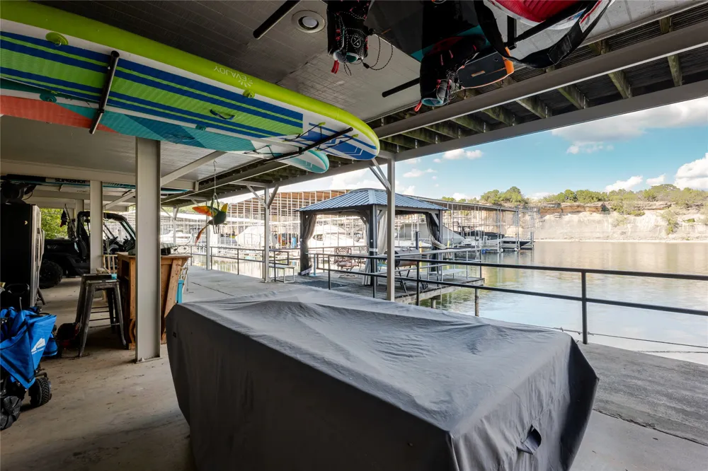3005 Upcreek Alley #4 Strawn, TX 76475