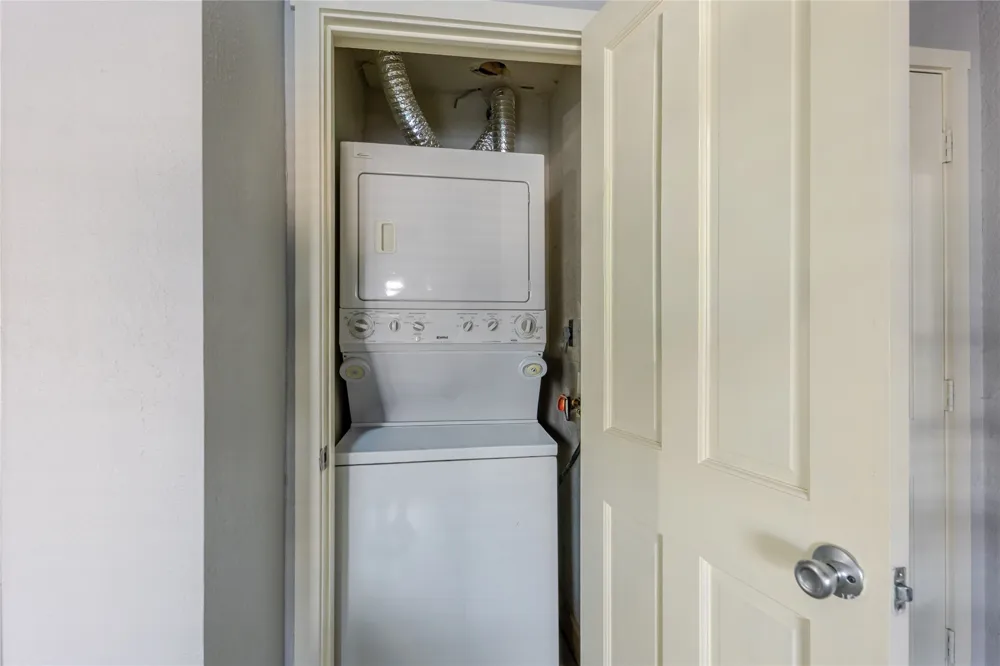 3005 Upcreek Alley #4 Strawn, TX 76475