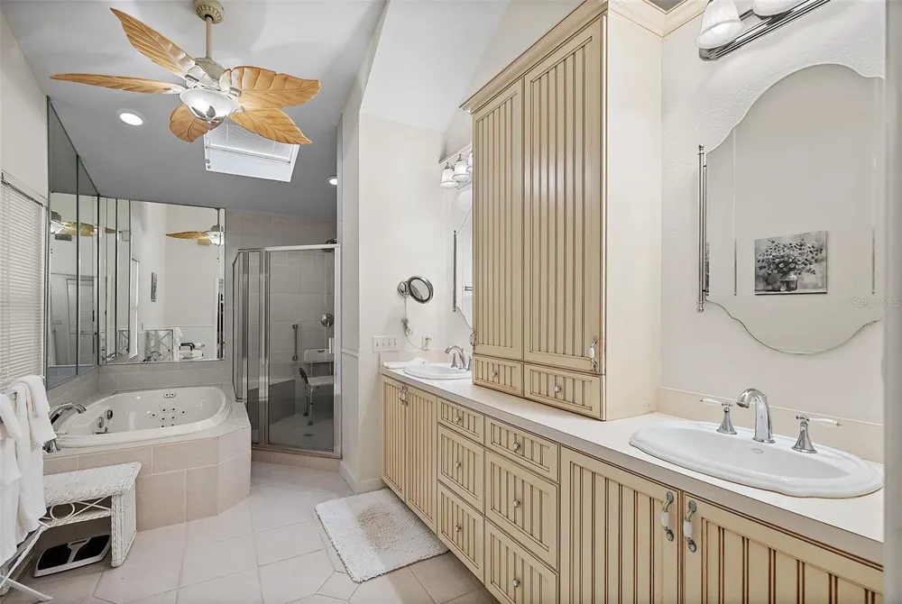 551 SANDY HOOK ROAD Treasure Island, FL 33706