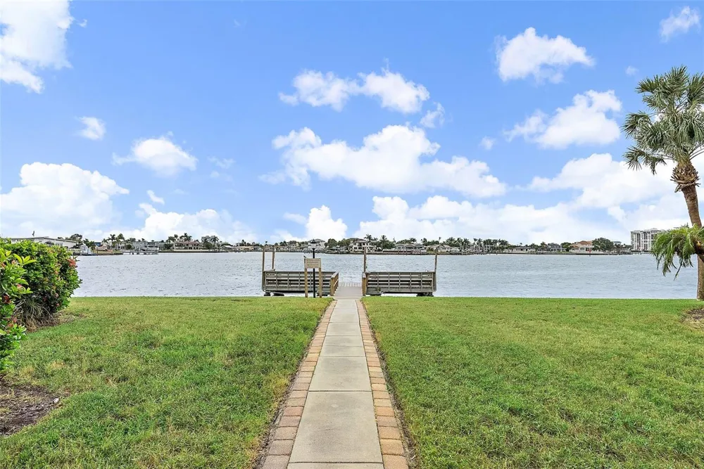 551 SANDY HOOK ROAD Treasure Island, FL 33706