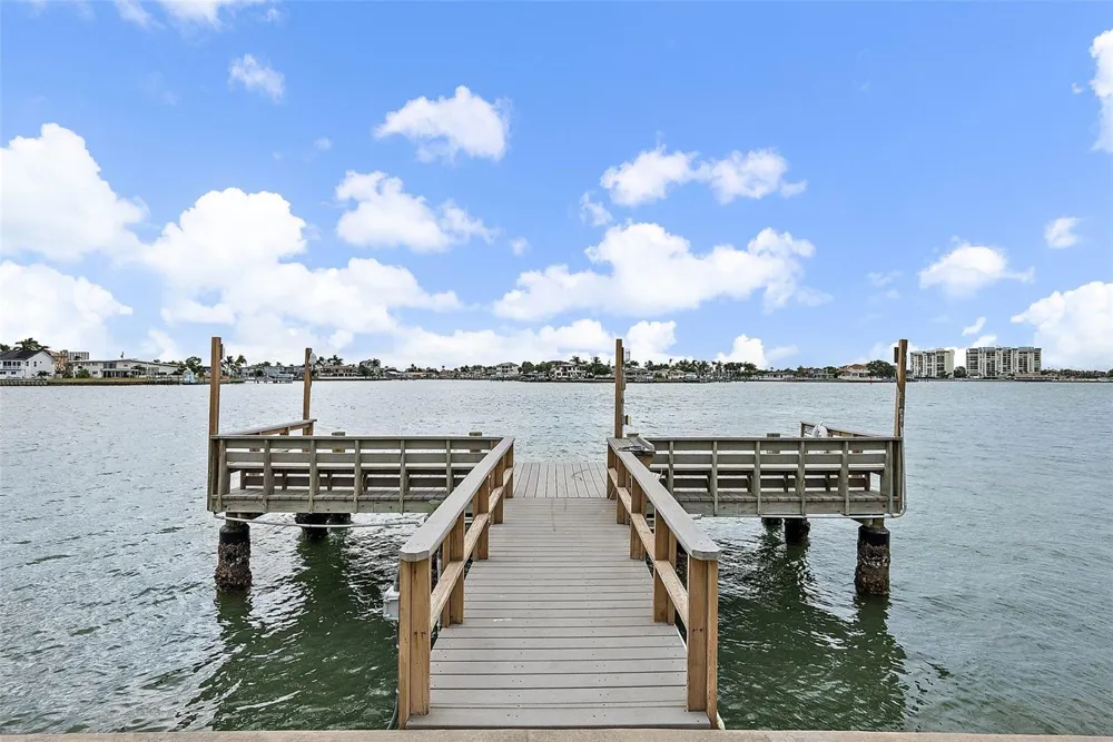 551 SANDY HOOK ROAD Treasure Island, FL 33706