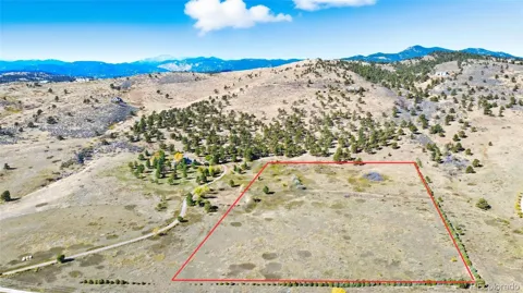 407 Del Rio Road