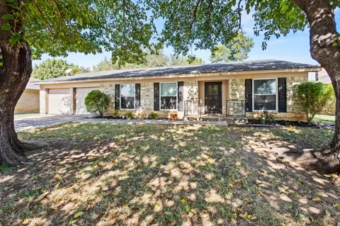 6533 Circleview Drive