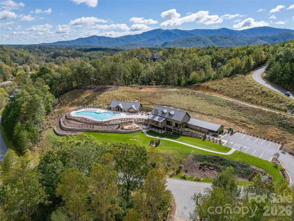 000 Deep Gap Farm Drive #2021 Mill Spring, NC 28756