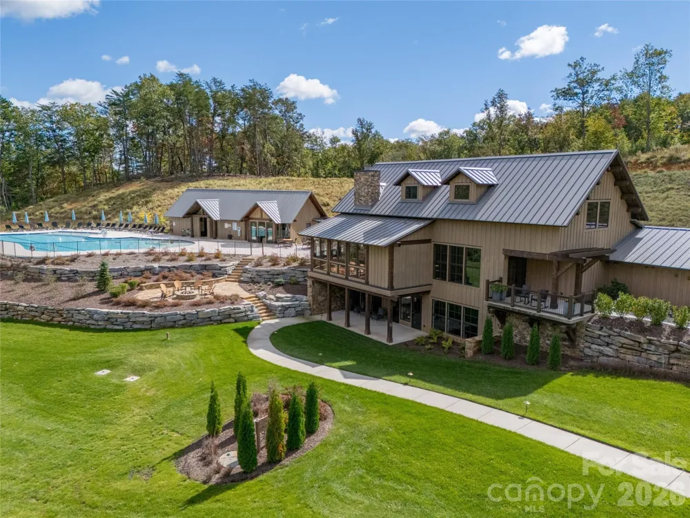 000 Deep Gap Farm Drive #2021 Mill Spring, NC 28756