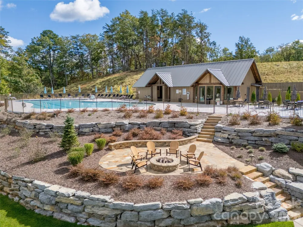 000 Deep Gap Farm Drive #2021 Mill Spring, NC 28756