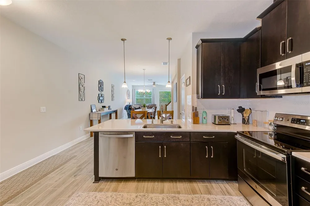 2441 FOGGY CREEK CIRCLE Clearwater, FL 33764