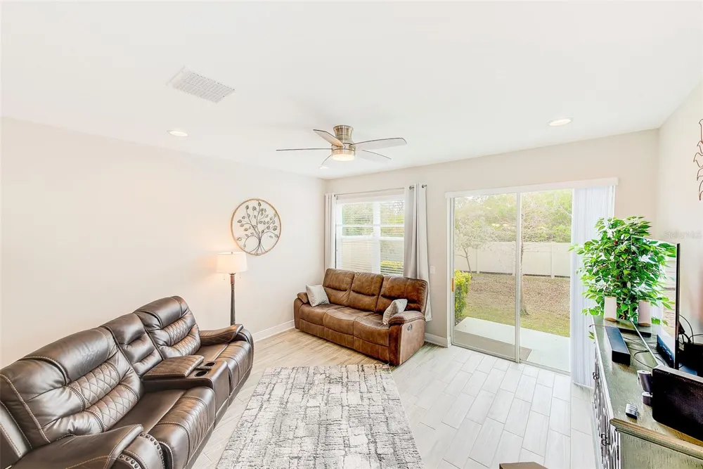 2441 FOGGY CREEK CIRCLE Clearwater, FL 33764