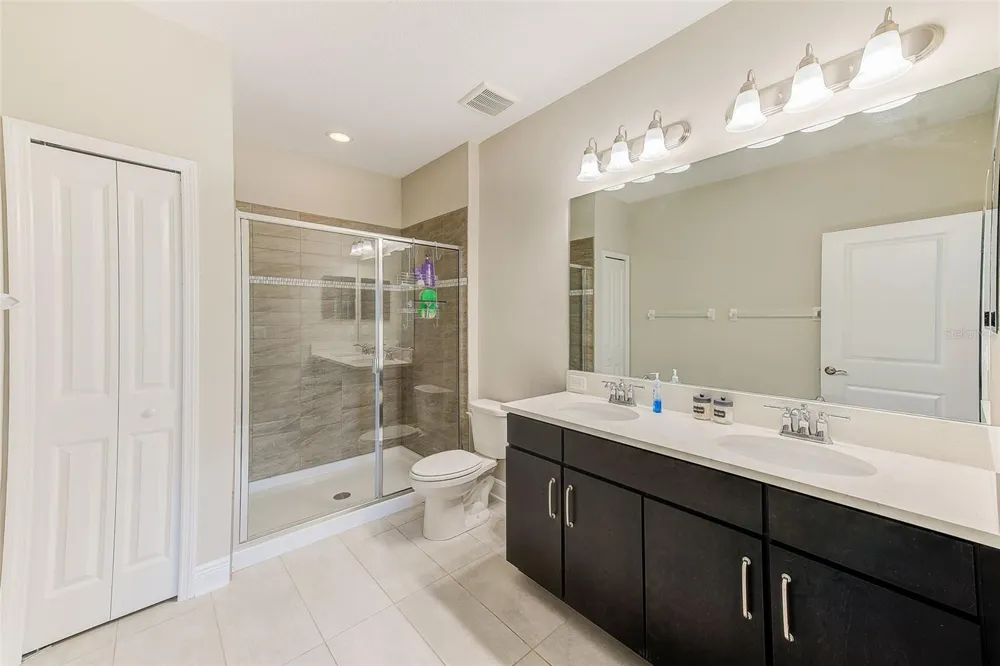 2441 FOGGY CREEK CIRCLE Clearwater, FL 33764