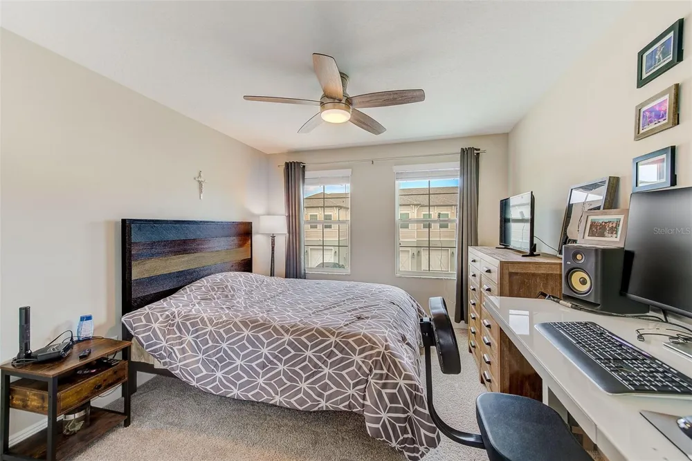 2441 FOGGY CREEK CIRCLE Clearwater, FL 33764