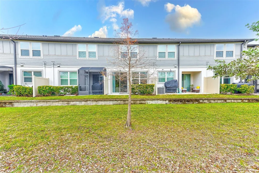 2441 FOGGY CREEK CIRCLE Clearwater, FL 33764