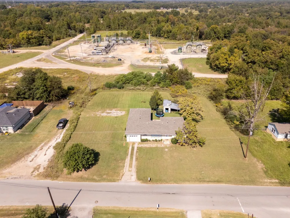 429 E Ohio Street Van, TX 75790