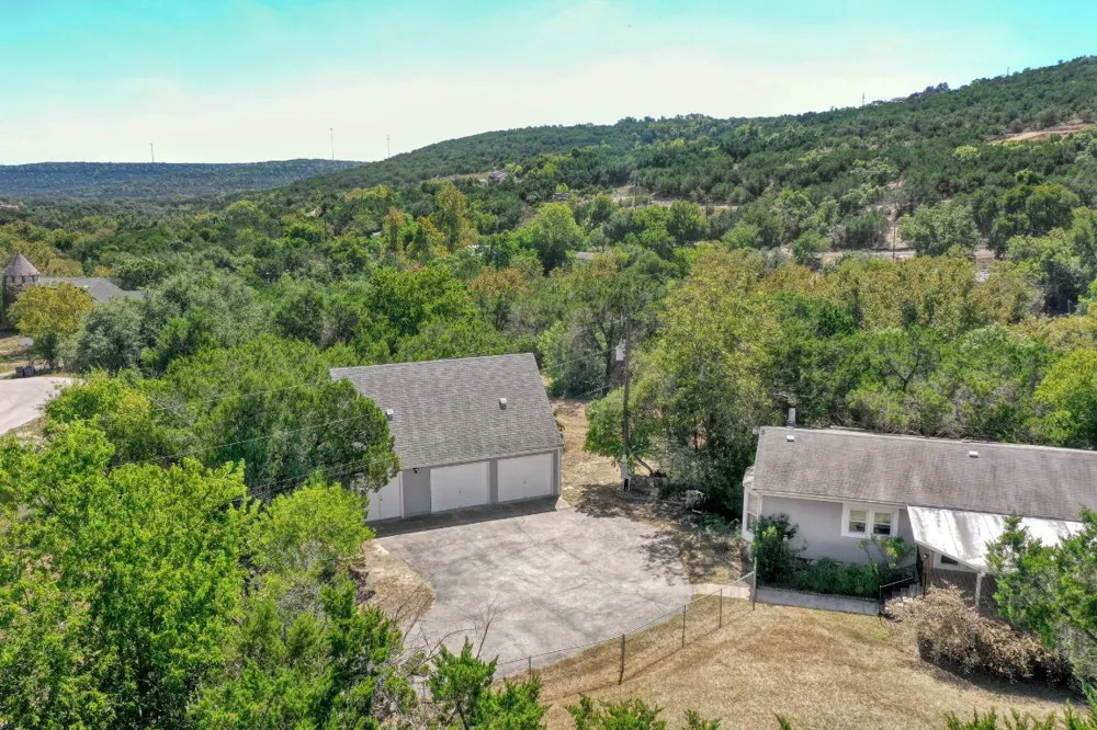 21405 Cherry Hollow Cove Leander, TX 78641