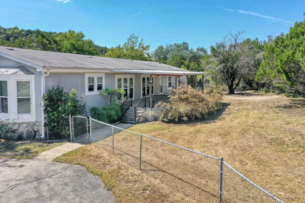 21405 Cherry Hollow Cove Leander, TX 78641