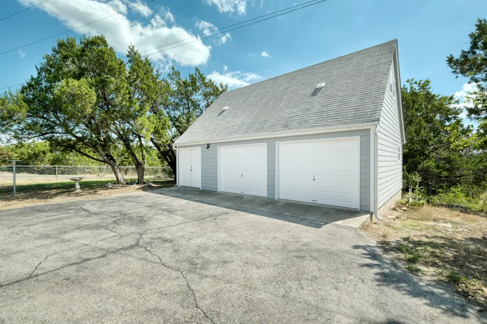 21405 Cherry Hollow Cove Leander, TX 78641