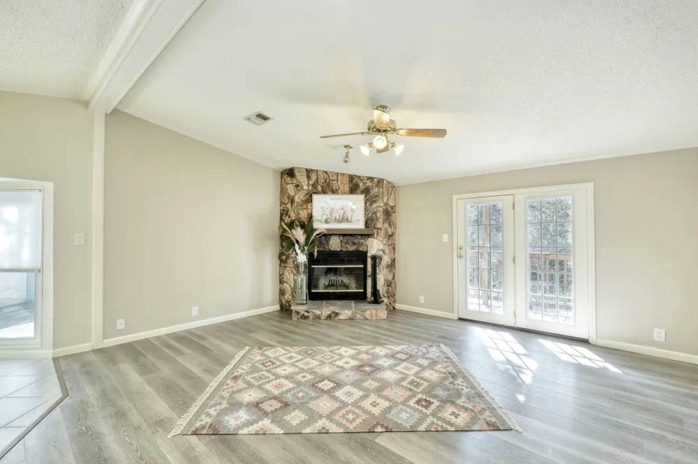 21405 Cherry Hollow Cove Leander, TX 78641