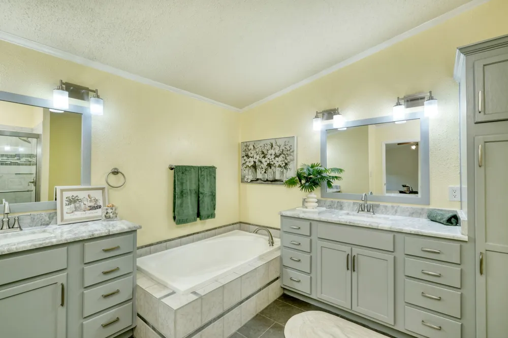 21405 Cherry Hollow Cove Leander, TX 78641