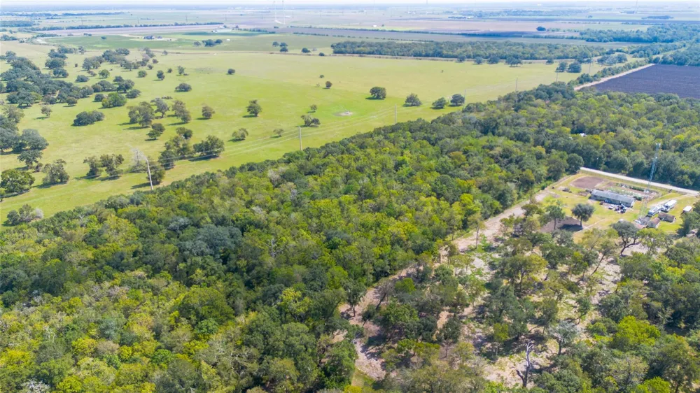 Bear Bottom Drive Wharton, TX 77488