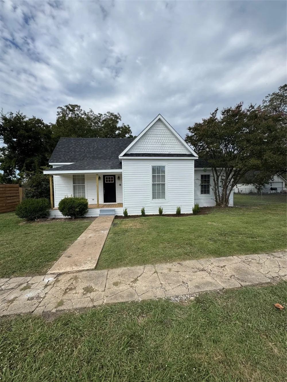 306 College Street Howe, TX 75459