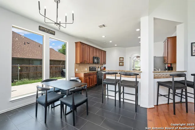 3027 Hidden Meadow Seguin, TX 78155