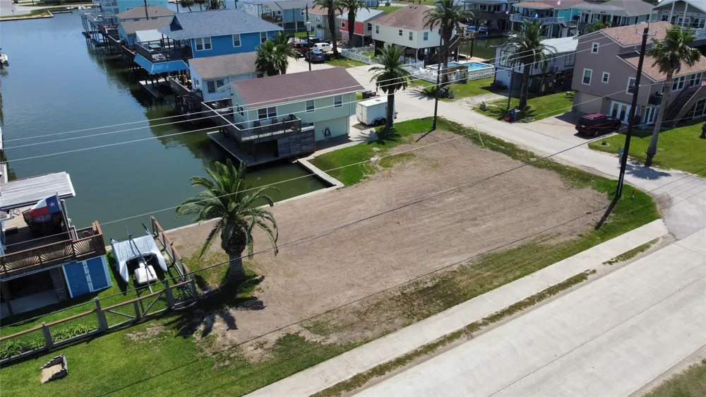 16718 Montego Way Jamaica Beach, TX 77554