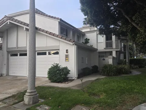 101 Kingston Court West