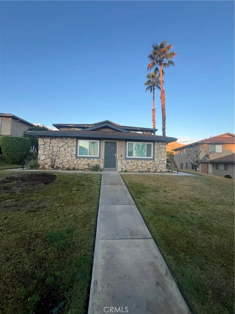 72724 Eagle Road #1 Palm Desert, CA 92260