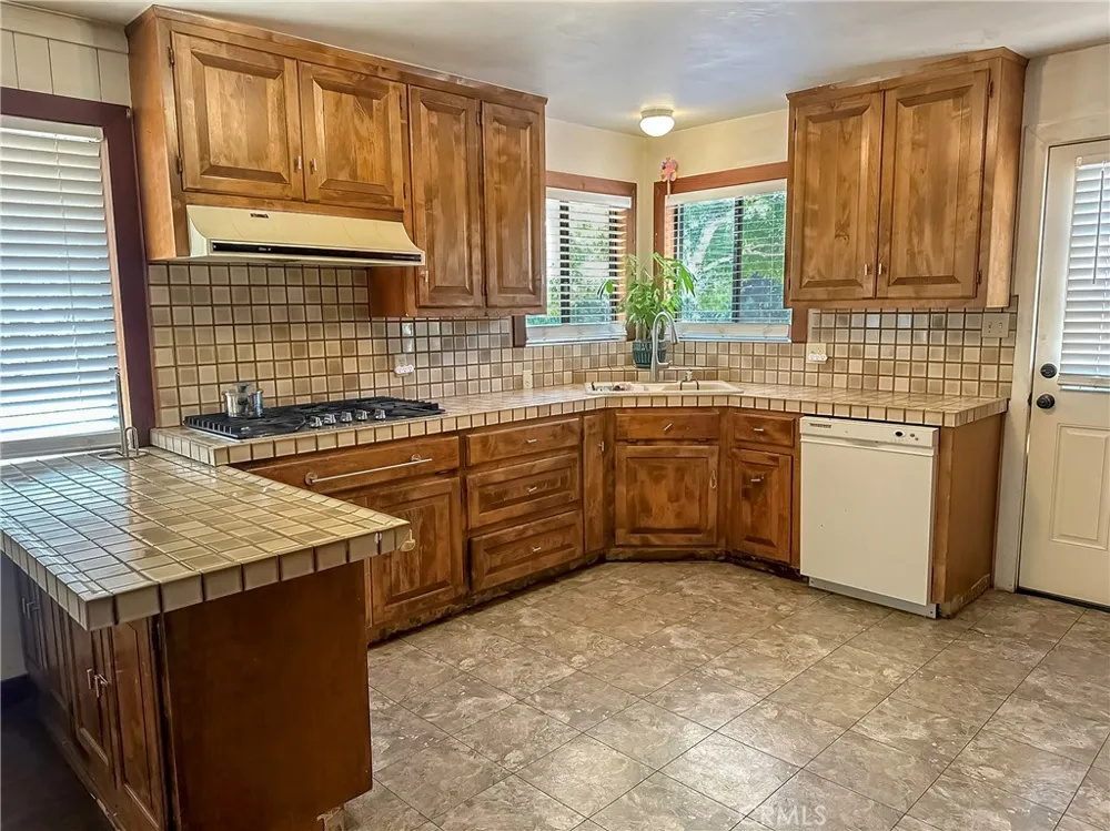 9086 Diamond Dust Trail Kelseyville, CA 95451