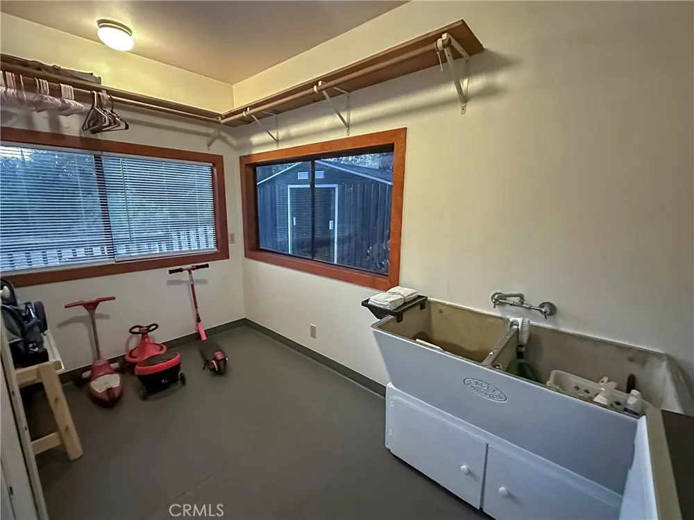 9086 Diamond Dust Trail Kelseyville, CA 95451