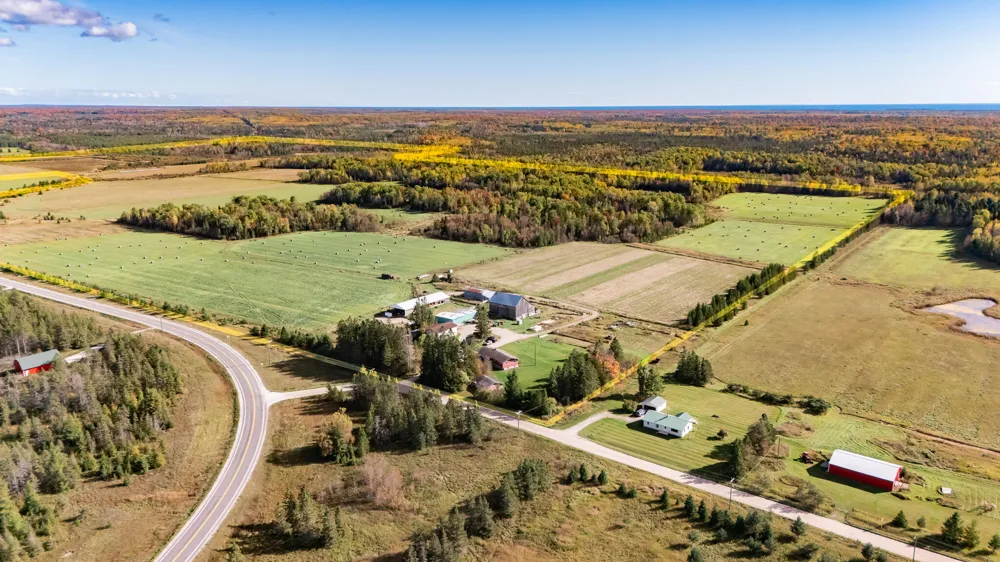 9964 E M 48 Goetzville, MI 49736