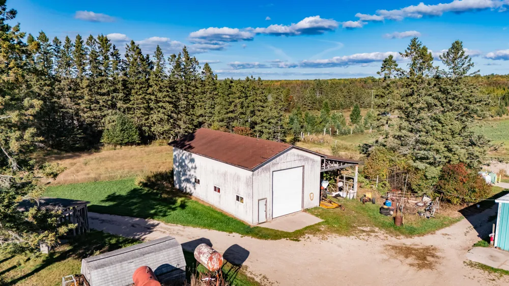 9964 E M 48 Goetzville, MI 49736